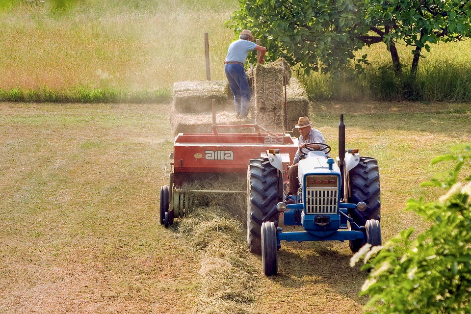 Comment acheter du matériel agricole ?